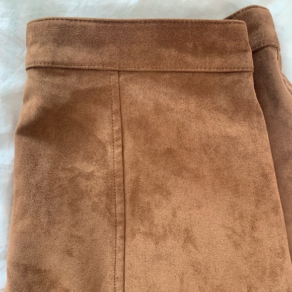 ARITZIA WILFRED SUEDE ZIPPER SKIRT - Picture 4 of 7